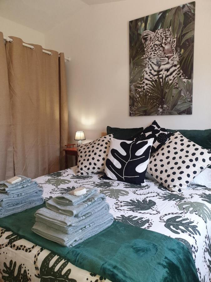 Appartamento Sondela Self Catering São Martinho do Porto Esterno foto
